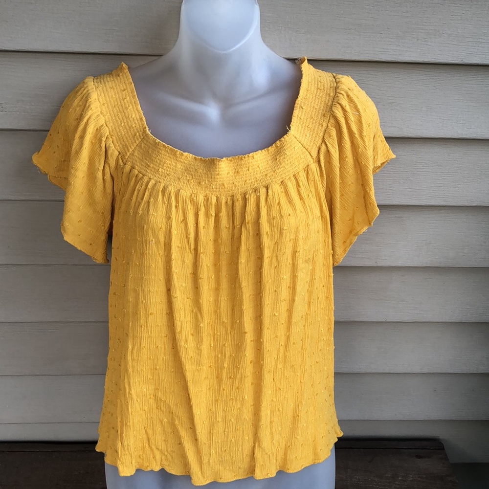 Soprano mustard  yellow short sleeve smocked summershirt size large